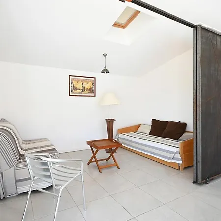 203 L'environnementale With Pool Villa *