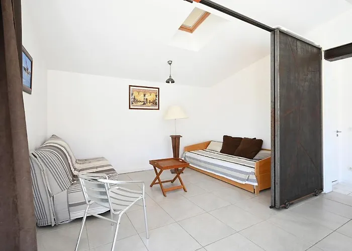 203 L'environnementale With Pool Вилла *